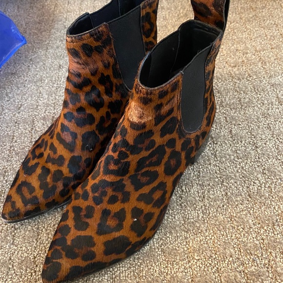 SOLD Loeffler Randall Haircalf Leopard booties- Size 7 - Picture 2 of 4